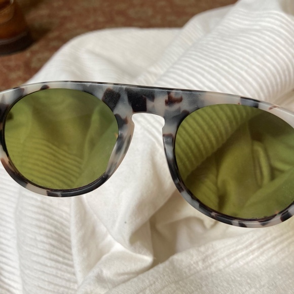 Westward Leaning handcrafted sunglasses - Voyager - Picture 5 of 7